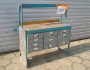 Nr.247<br />
Półka uniwersalna metalowa. Dedykowana do Master 3, Movano 3<br />
L3H2 lewa...